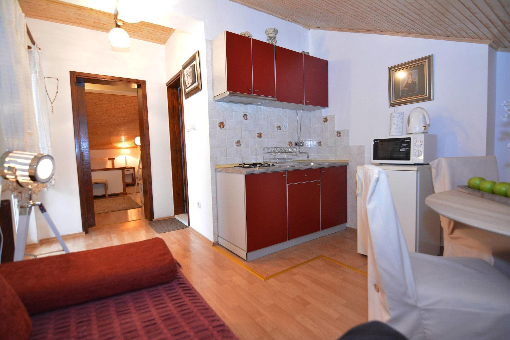 City House Apartments Tivat Bagian luar foto