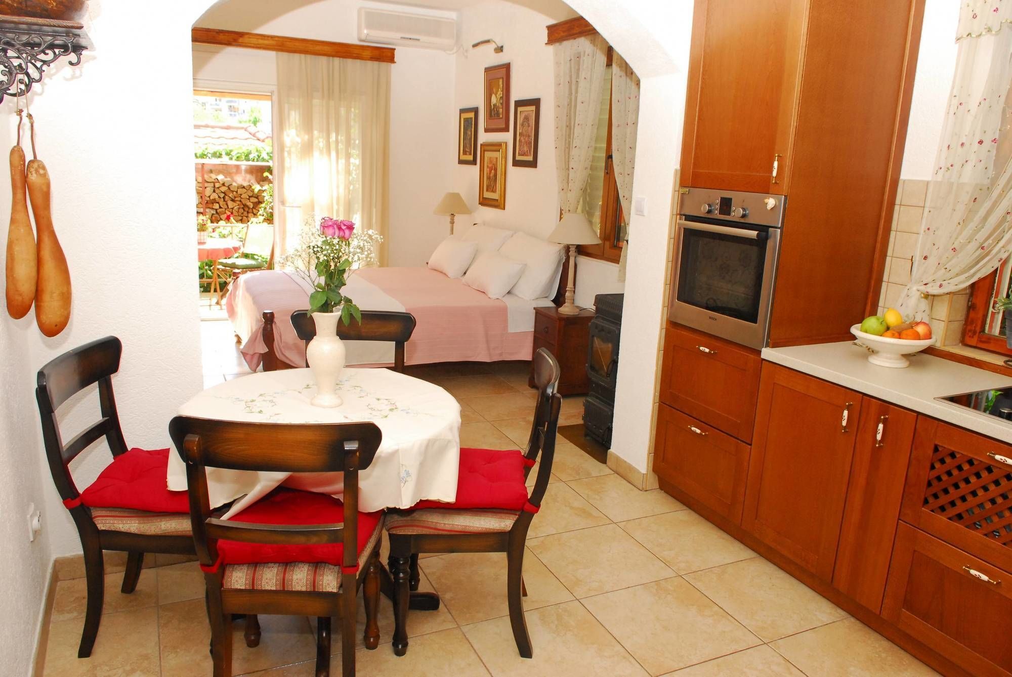 City House Apartments Tivat Bagian luar foto